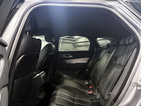 Land Rover Range Rover Velar 7 of 20