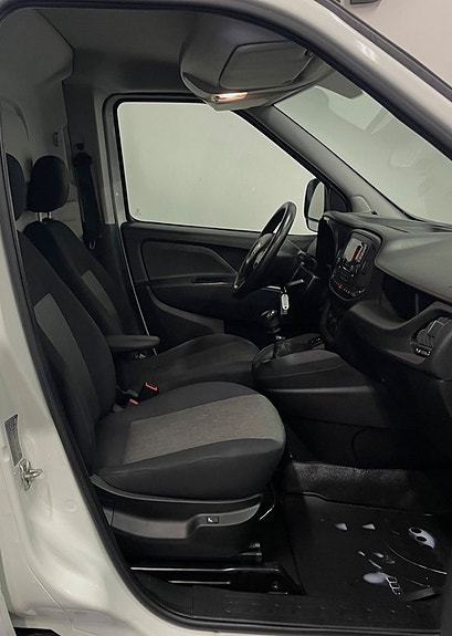 Fiat Doblo 9 of 11