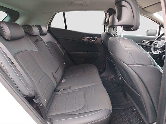 Kia Sportage 16 of 18