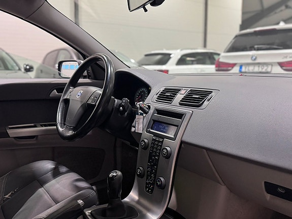 Volvo V50 9 of 11