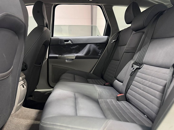 Volvo V50 11 of 11