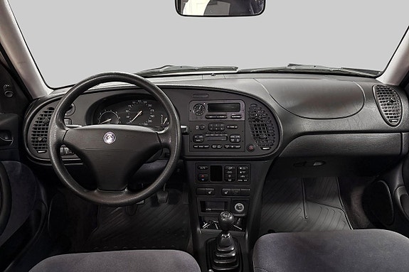 Saab 900 7 of 14