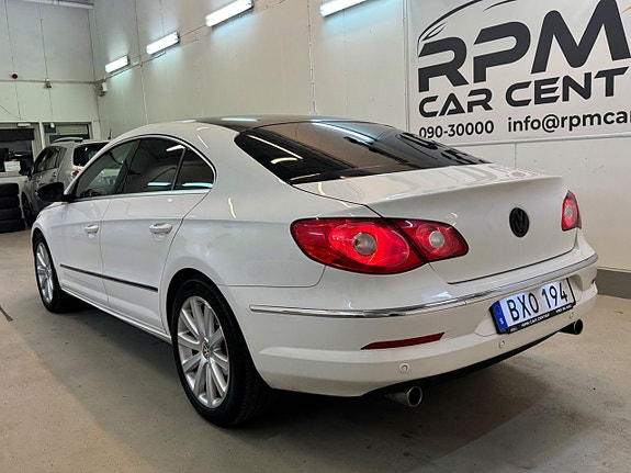 Volkswagen Passat CC 5 of 5