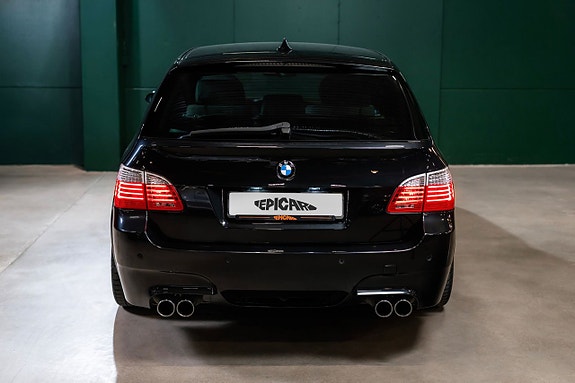 BMW M5 6 of 25