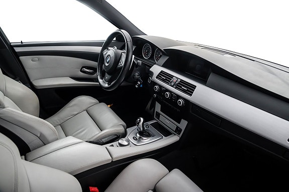 BMW M5 23 of 25