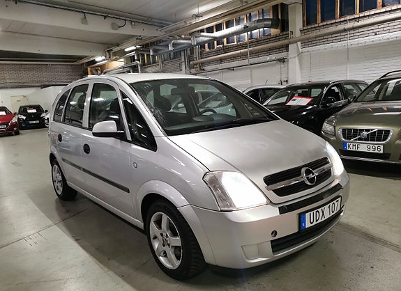 Opel Meriva 2 of 5