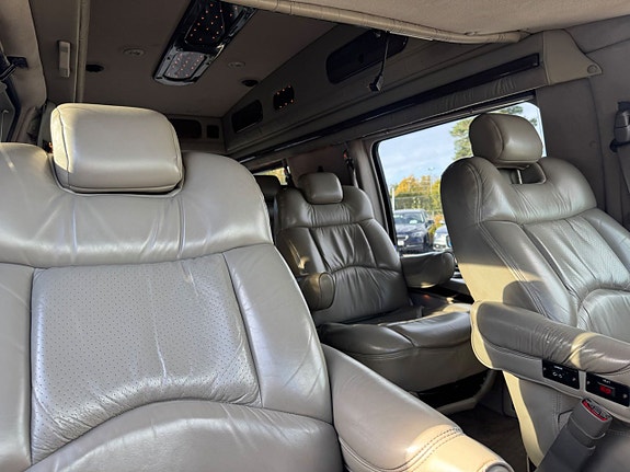 GMC Vandura 9 of 10