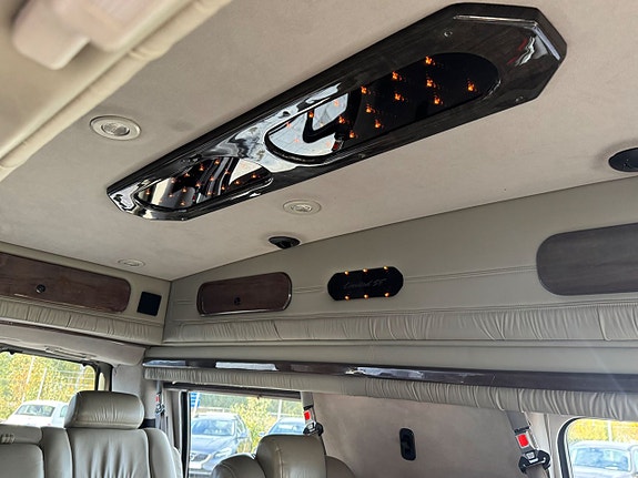 GMC Vandura 7 of 10