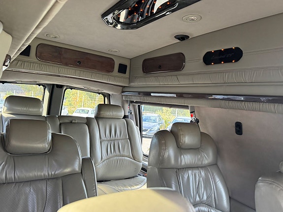 GMC Vandura 8 of 10
