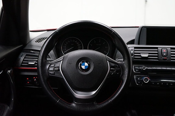 BMW 118d 11 of 18