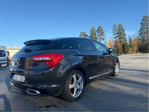 Citroen DS5 6 of 15