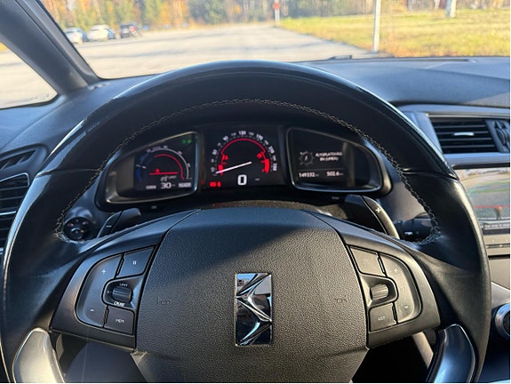 Citroen DS5 2 of 5