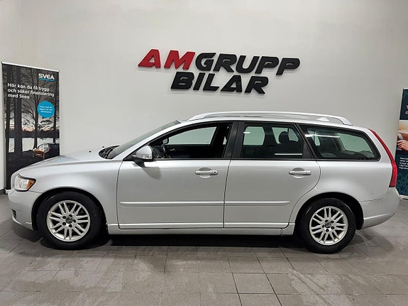 Volvo V50 3 of 14