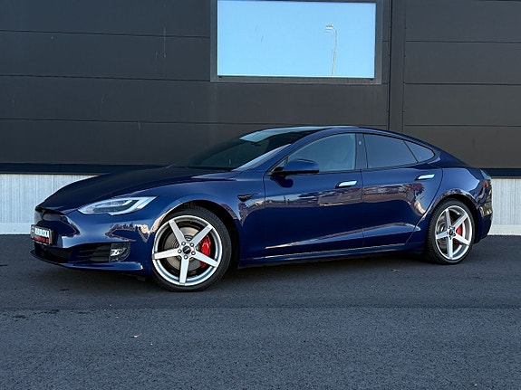 Tesla Model S 2 of 13