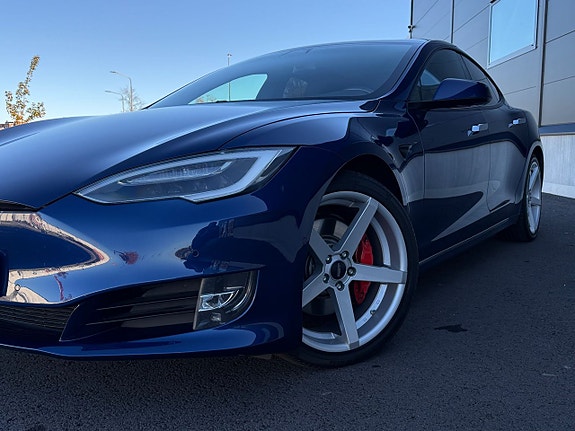 Tesla Model S 6 of 13