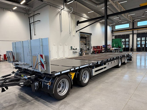 Hakarps - 38 tons bodvagn 910mm hydraulisk ramp