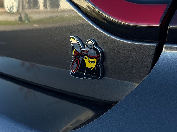 Dodge Charger 8 of 18