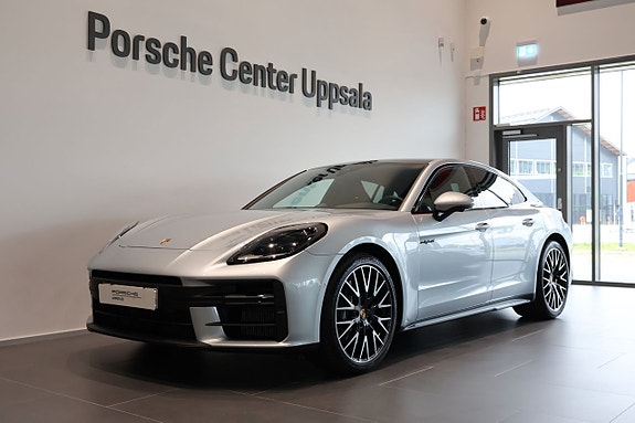 Porsche Panamera 4
