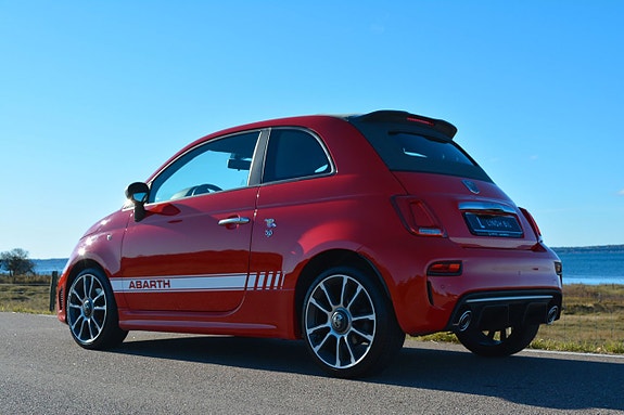 Abarth 595C 6 of 28