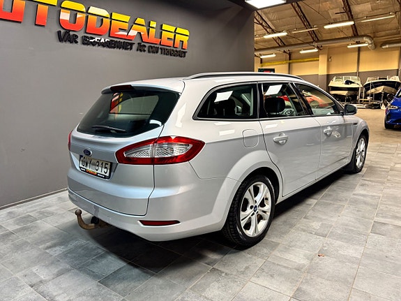 Ford Mondeo 3 of 5