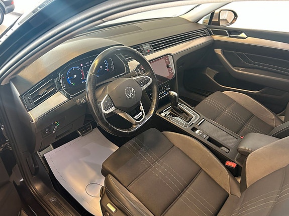 Volkswagen Passat Alltrack 5 of 5