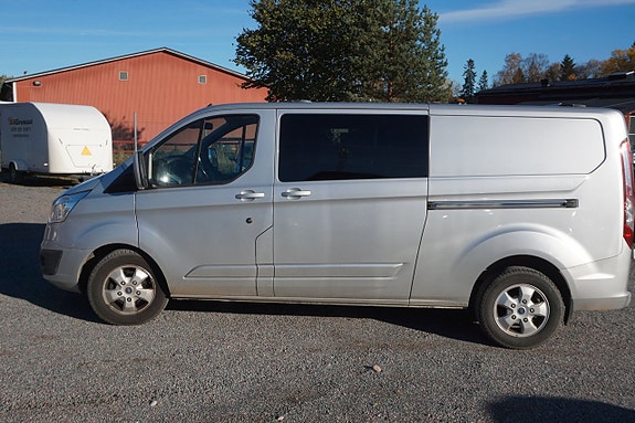 Ford Transit Custom 3 of 5