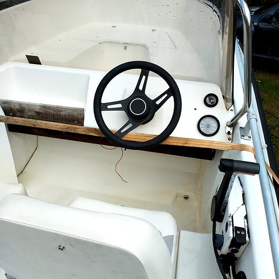 RYDS 530GT säljs i befintligt skikt 2 of 5