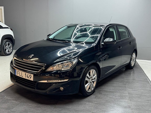 Peugeot 308 3 of 5
