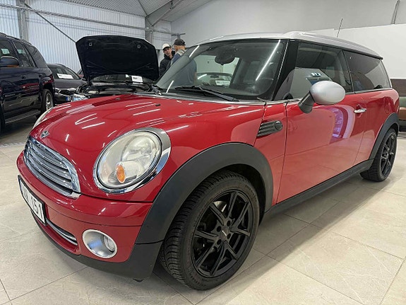 MINI Clubman Cooper 3 of 16
