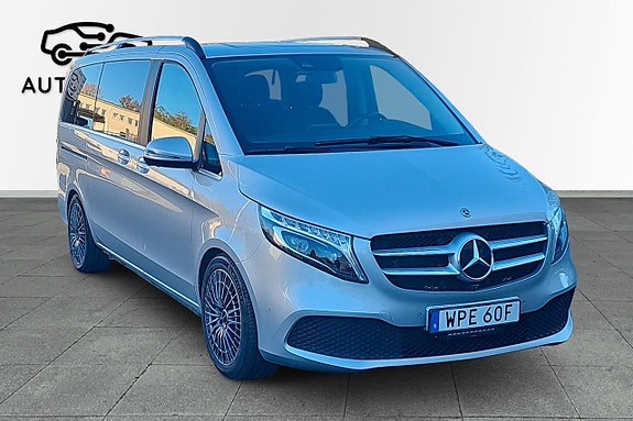 Mercedes-Benz V250 6 of 10