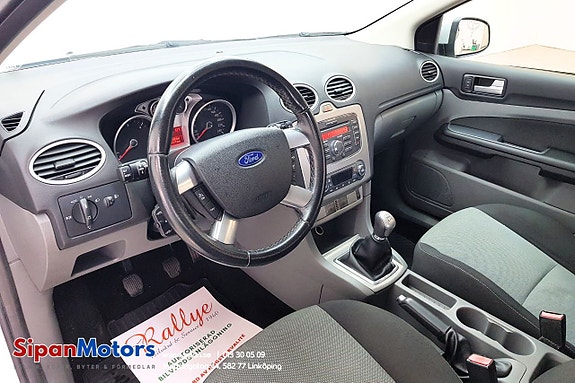 Ford Focus 14 of 20