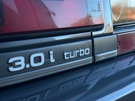 Toyota Supra 10 of 14