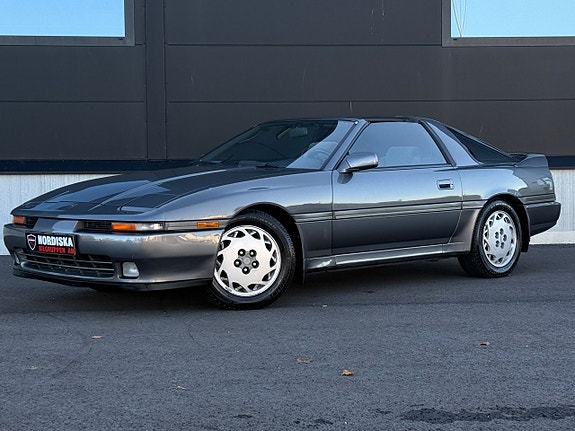 Toyota Supra 2 of 5