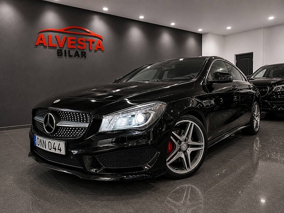 Mercedes-Benz CLA200 3 of 5