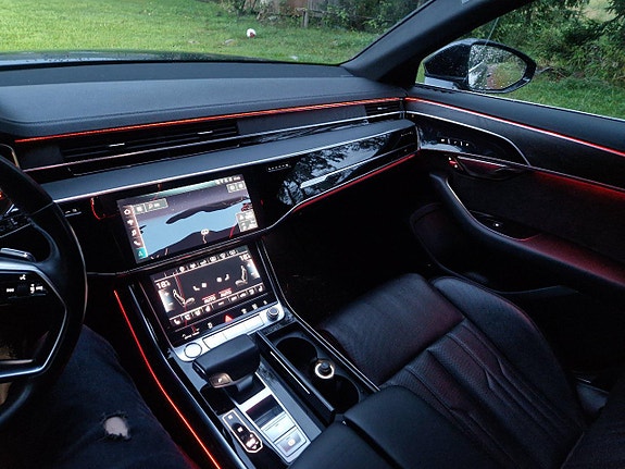 Audi A8 5 of 5