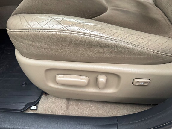 Toyota RAV4 15 of 20