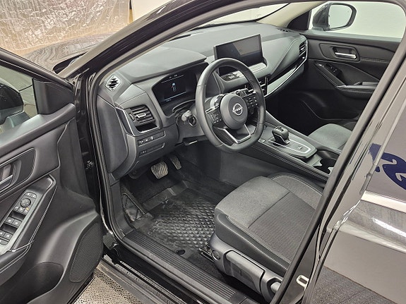 Nissan Qashqai 2 of 5
