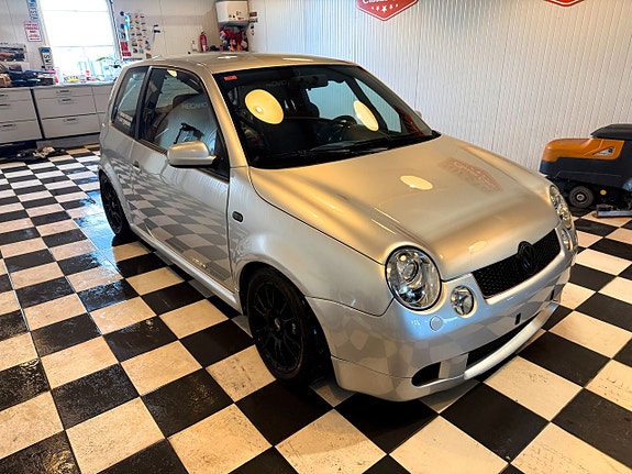 Volkswagen Lupo 4 of 5