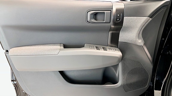 Kia EV3 11 of 12