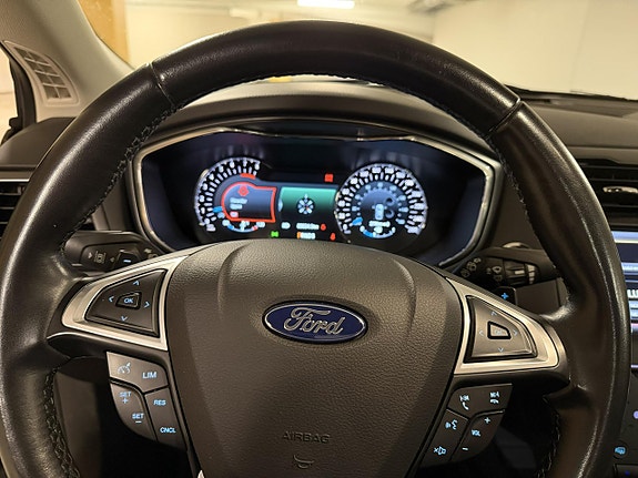 Ford Mondeo 6 of 17