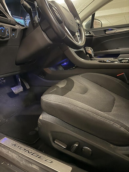 Ford Mondeo 3 of 5
