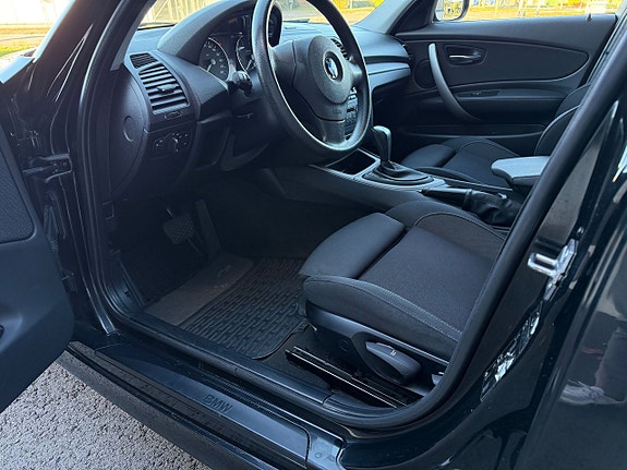 BMW 116i 6 of 12