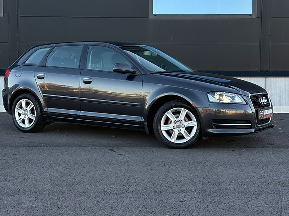 Audi A3 4 of 13