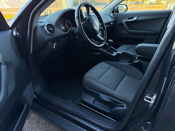 Audi A3 6 of 13