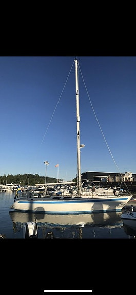 Sweden Yacht 41 4 of 14