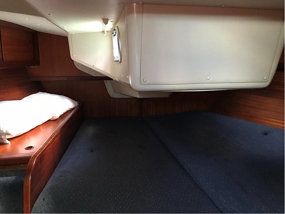 Sweden Yacht 41 9 of 14