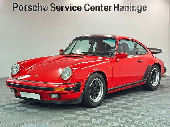Porsche 911 Carrera