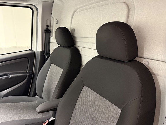 Fiat Doblo 10 of 24