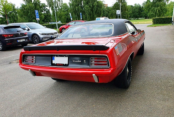 Plymouth Barracuda 4 of 15