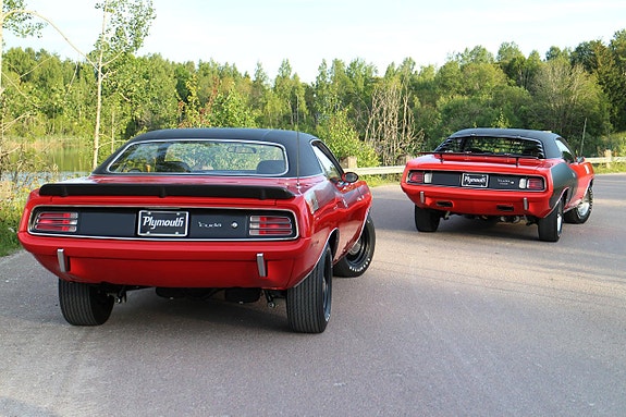 Plymouth Barracuda 6 of 15